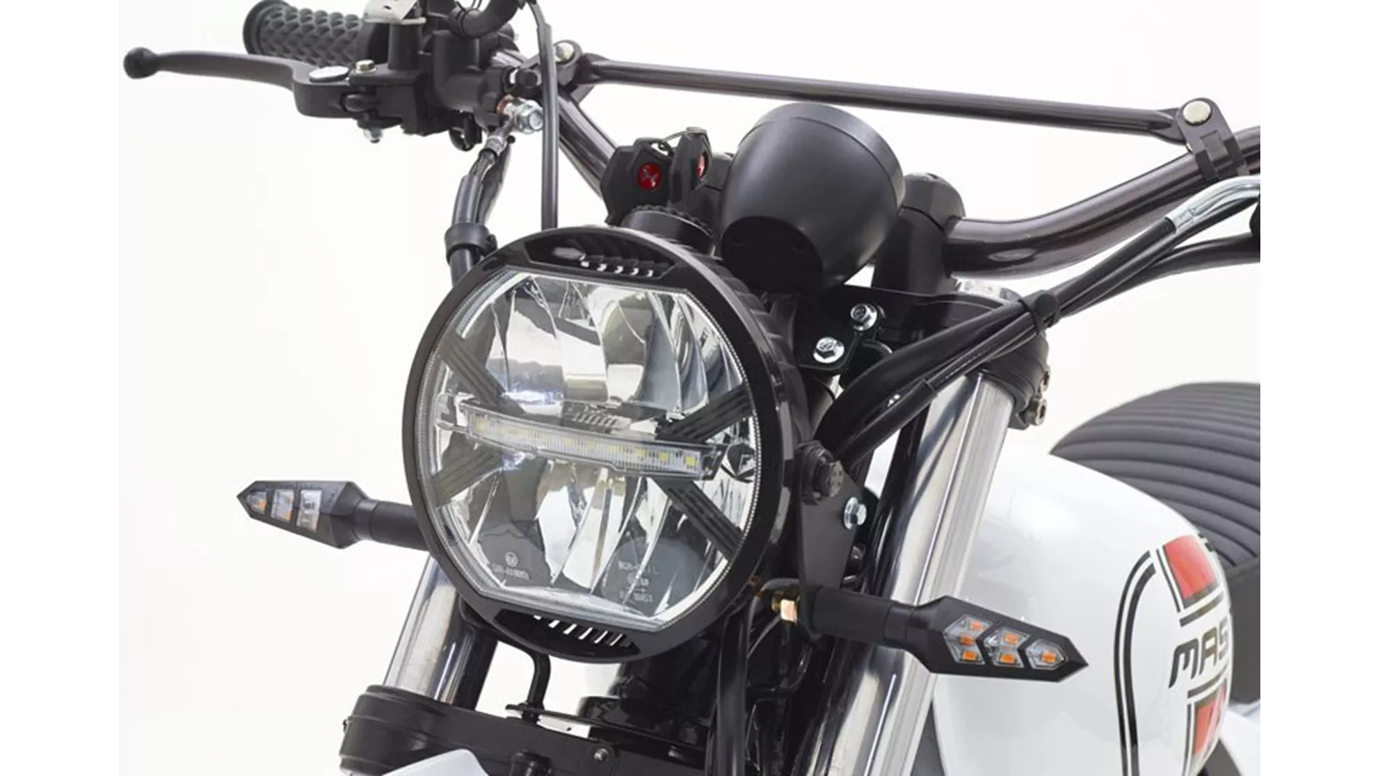 Mash X-Ride 650 - Image 14 Mash X-Ride 650 - Image 14