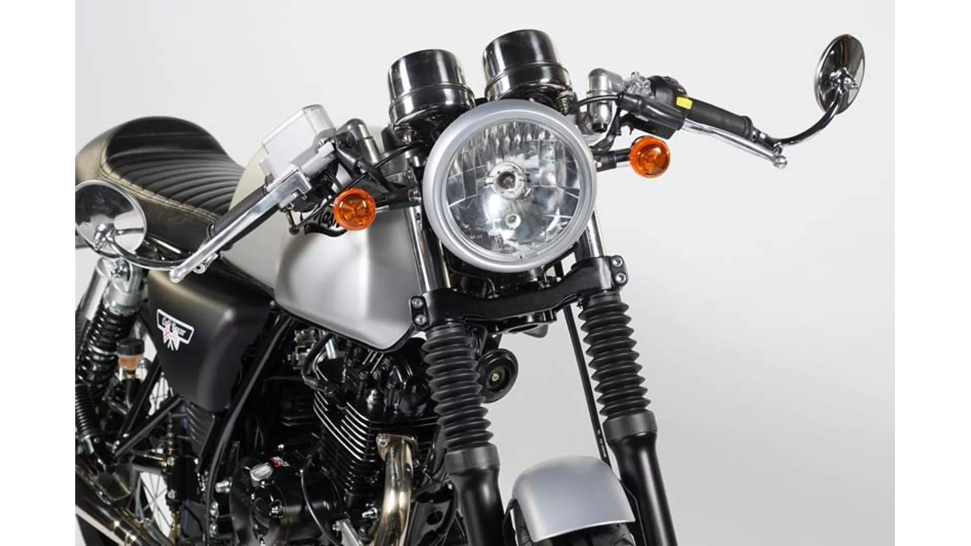 Mash Cafe Racer - Image 2 Mash Cafe Racer - Image 2