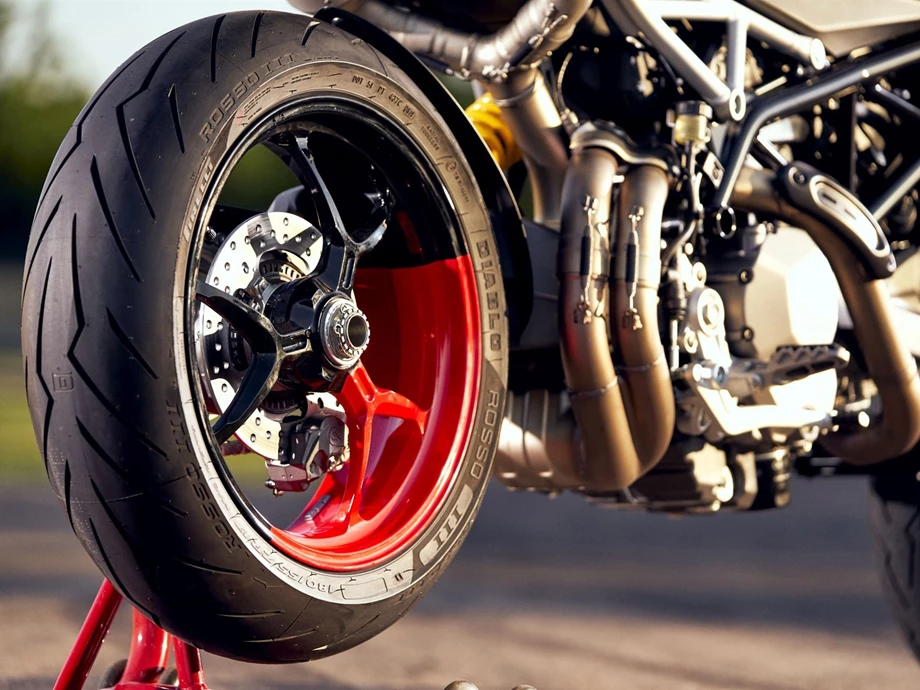 Ducati Hypermotard 950 RVE Bild 17: Ducati Hypermotard 950 RVE