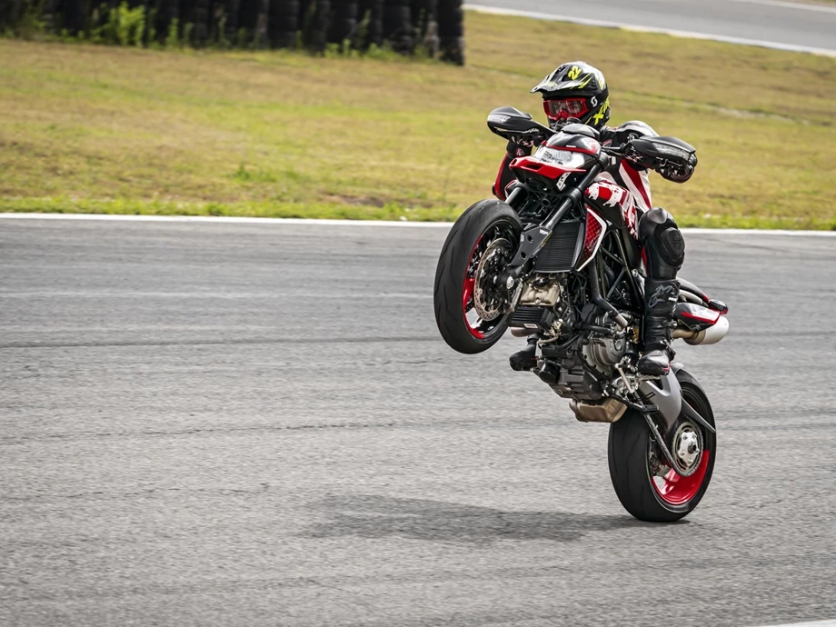Ducati Hypermotard 950 RVE Bild 18: Ducati Hypermotard 950 RVE