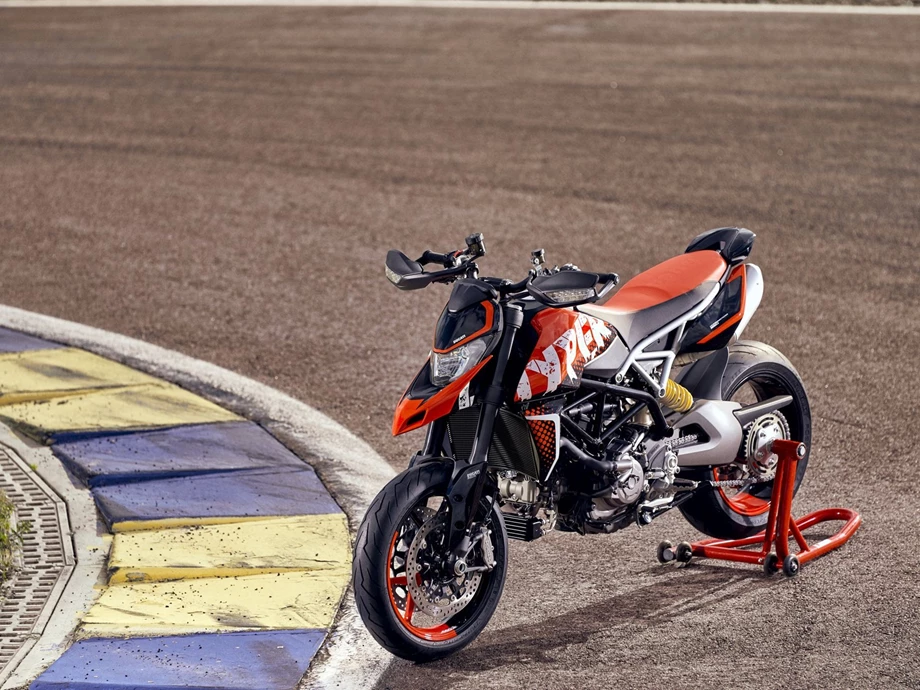 Ducati Hypermotard 950 RVE Bild 20: Ducati Hypermotard 950 RVE