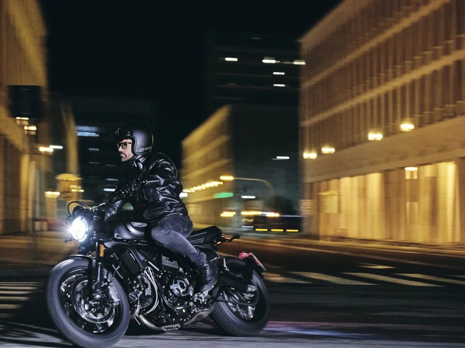 Ducati Scrambler Nightshift Bild 18: Ducati Scrambler Nightshift