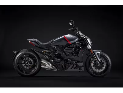 Ducati XDiavel Black Star 2021