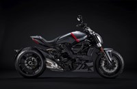Ducati XDiavel Black Star 2021 - Bild 1