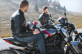 Ducati XDiavel Black Star 2021 - Bild 12 Ducati XDiavel Black Star 2021 - Bild 12