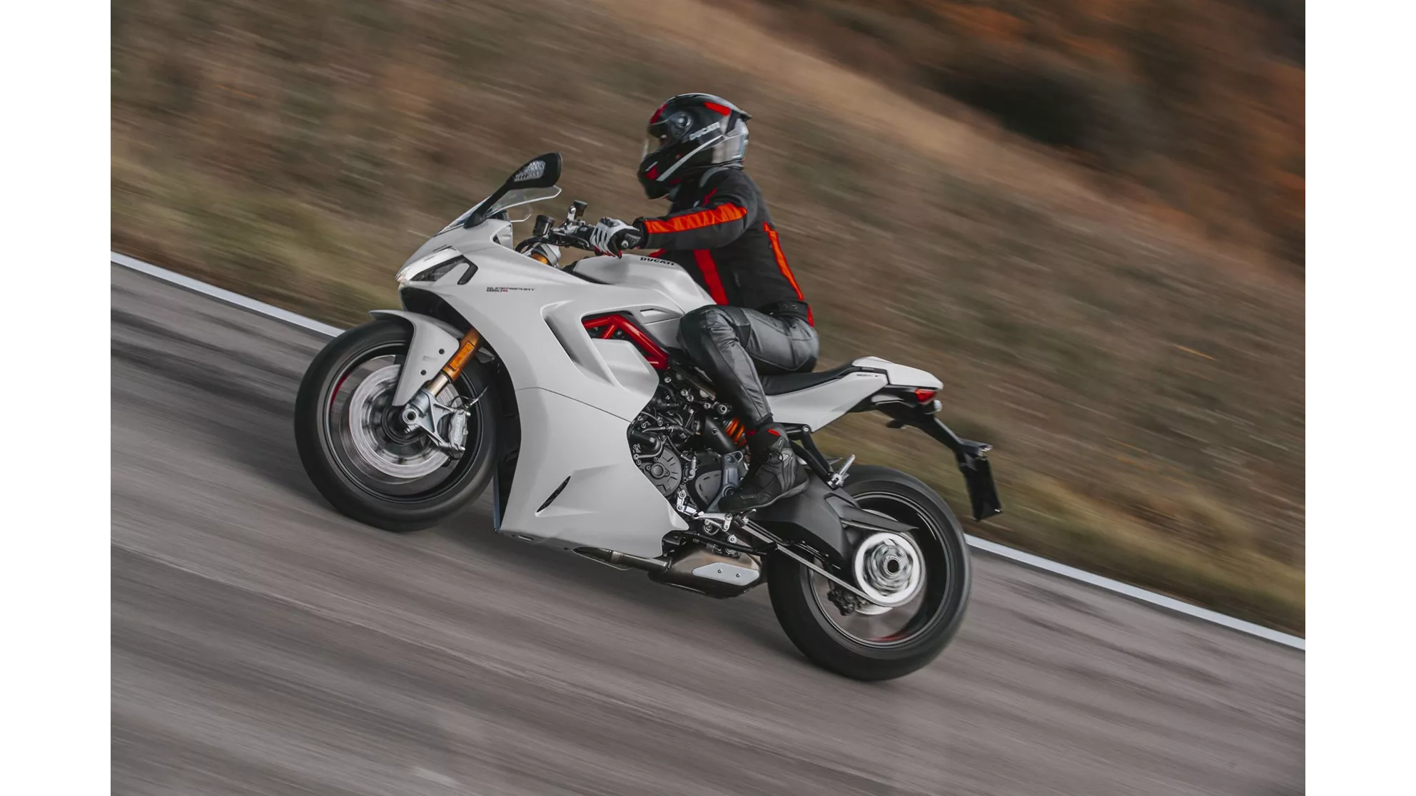 Ducati SuperSport 950 S - Image 18 Ducati SuperSport 950 S - Image 18