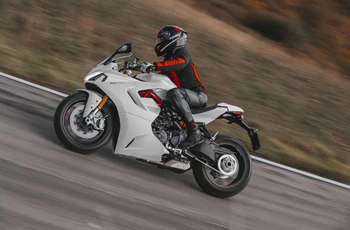 Ducati SuperSport 950 S 2021 - Bild 21 Ducati SuperSport 950 S 2021 - Bild 21