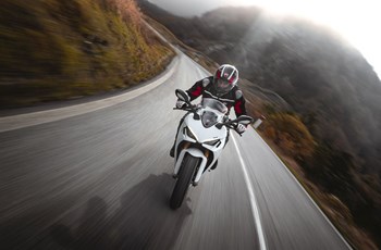 Ducati SuperSport 950 S 2021 - Bild 22 Ducati SuperSport 950 S 2021 - Bild 22