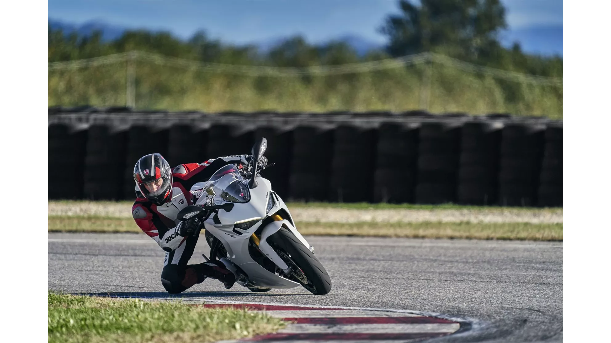 Ducati SuperSport 950 S - Image 22 Ducati SuperSport 950 S - Image 22