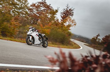 Ducati SuperSport 950 S 2021 - Bild 26 Ducati SuperSport 950 S 2021 - Bild 26