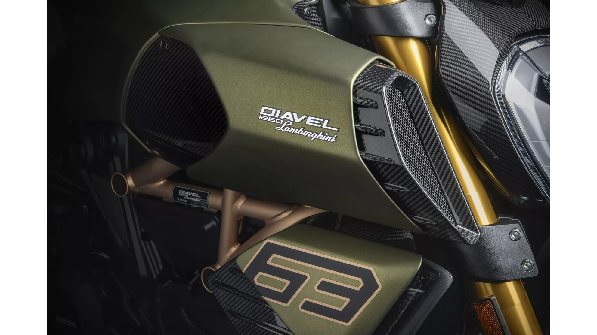 Ducati Diavel 1260 Lamborghini - Image 17 Ducati Diavel 1260 Lamborghini - Image 17