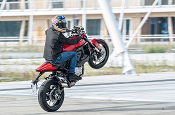 Ducati Monster + 2021 - Bild 14 Ducati Monster + 2021 - Bild 14
