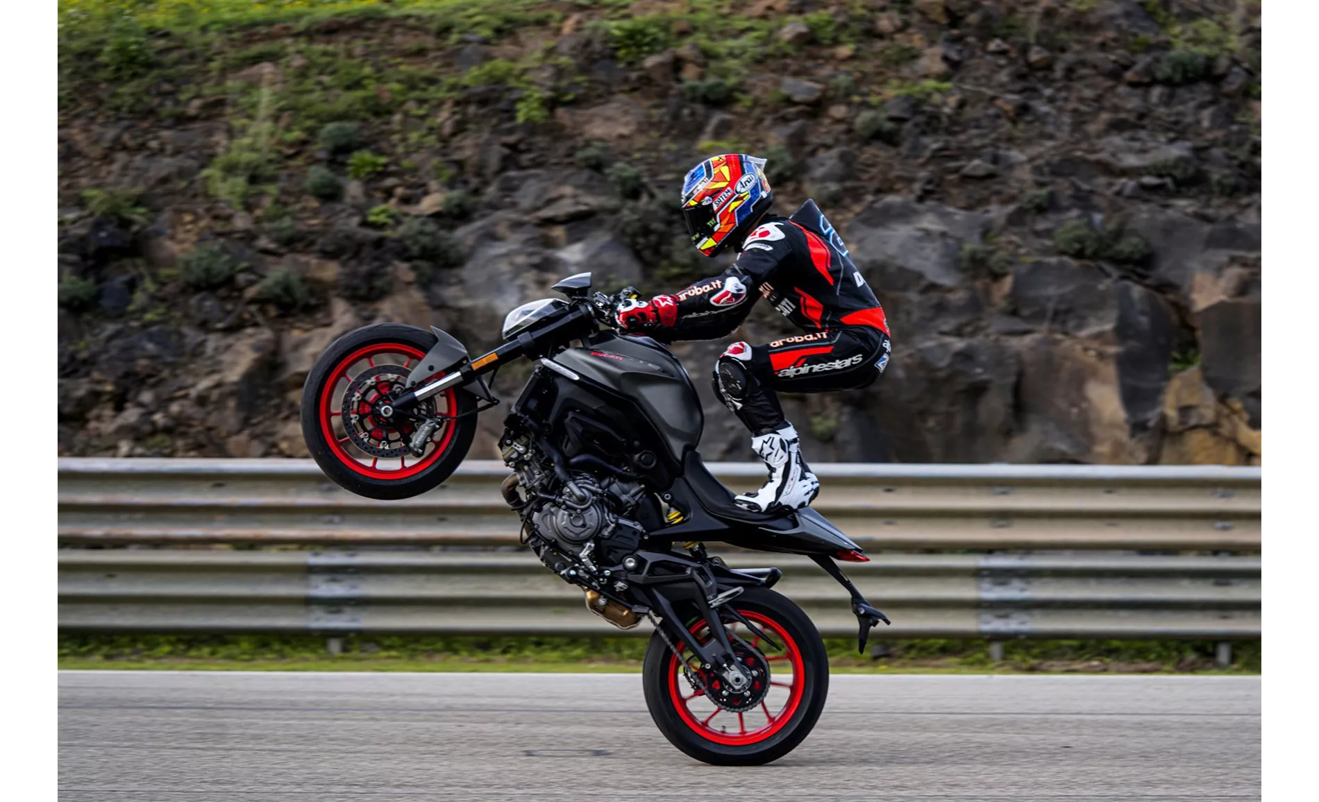 Ducati Monster + 2021