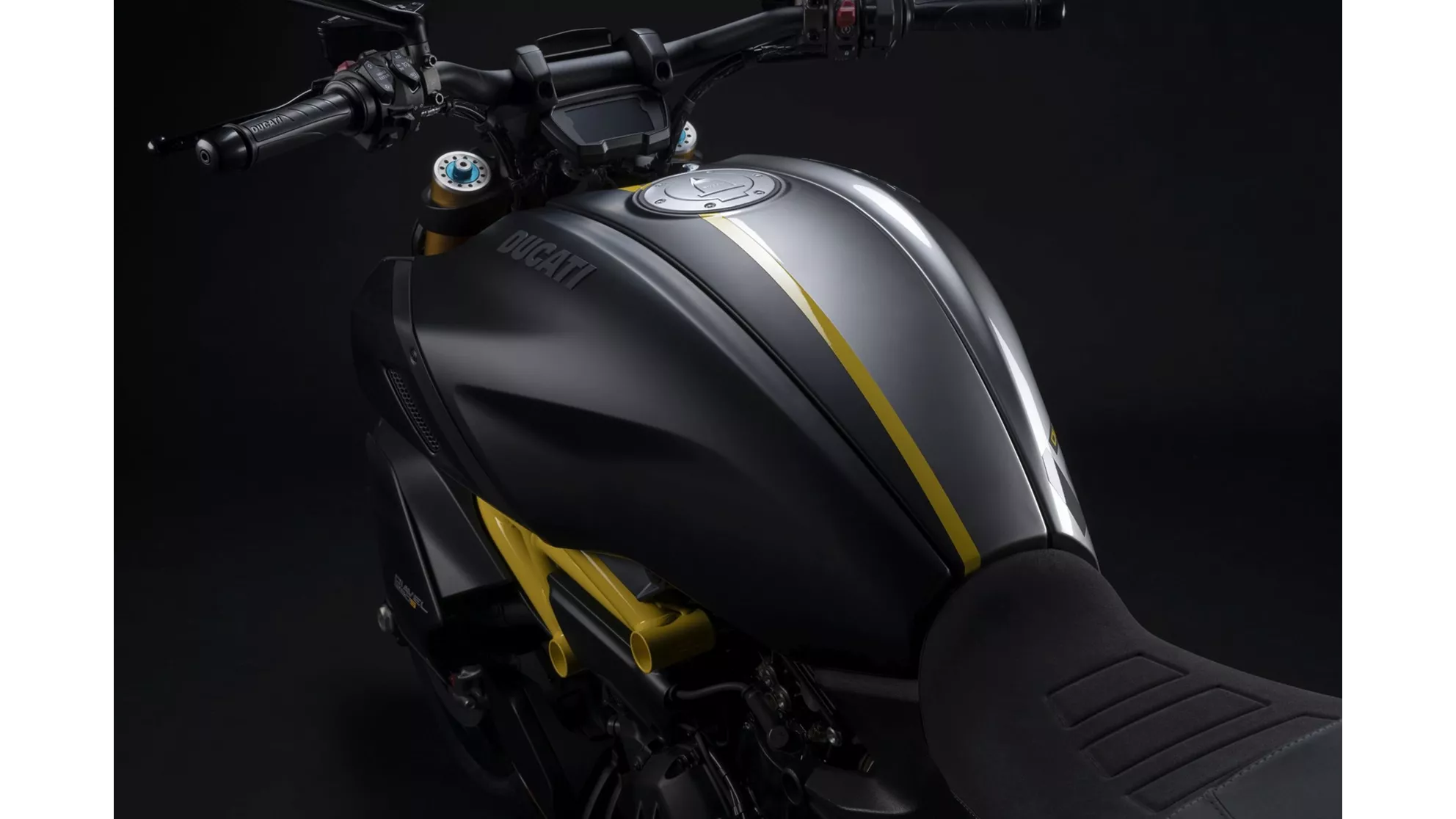 Ducati Diavel 1260 S Black and Steel - Image 4 Ducati Diavel 1260 S Black and Steel - Image 4