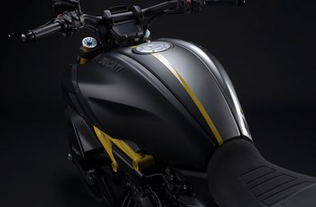 Ducati Diavel 1260 S Black and Steel 2021 - Bild 6