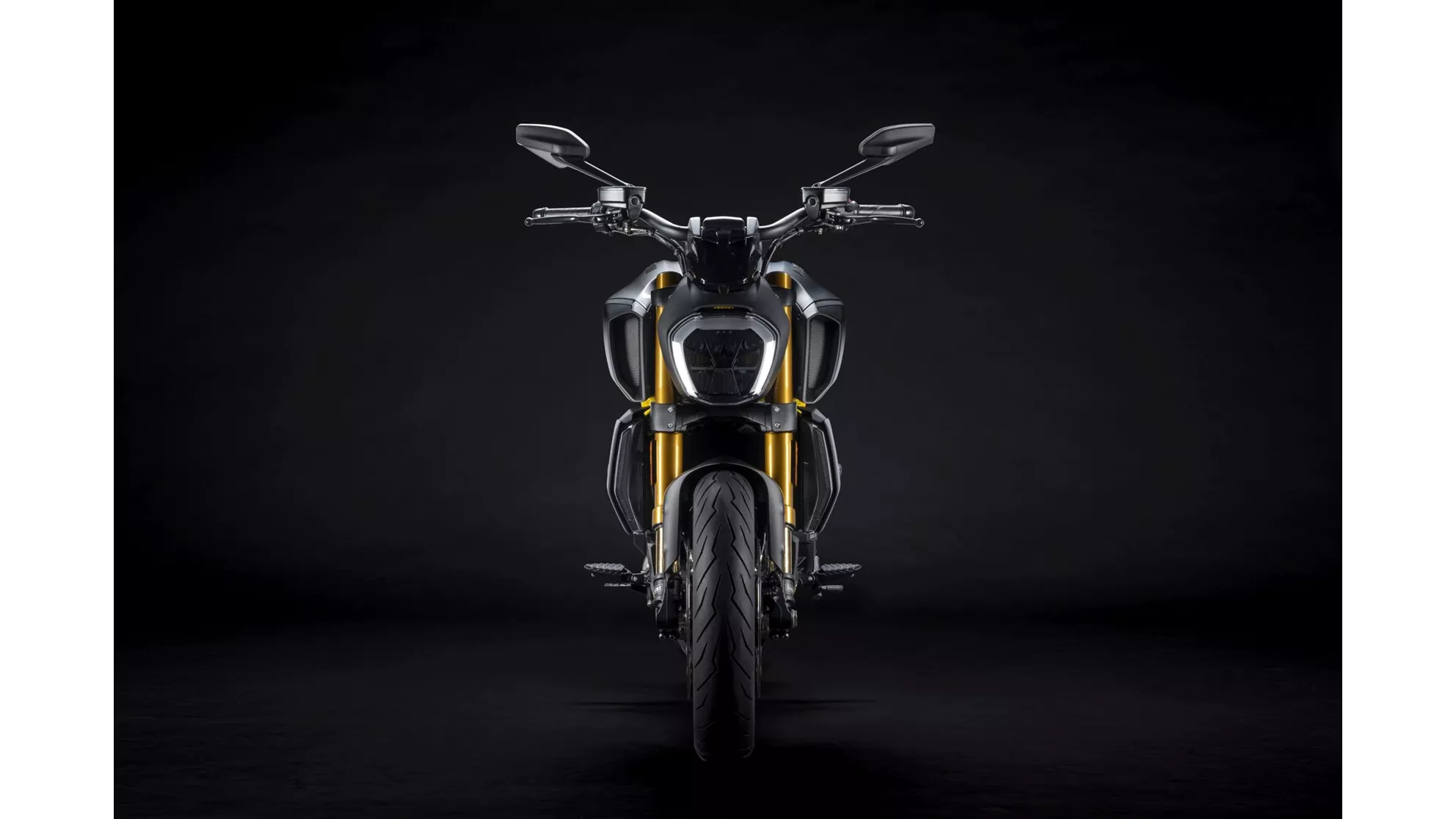 Ducati Diavel 1260 S Black and Steel - Image 8 Ducati Diavel 1260 S Black and Steel - Image 8
