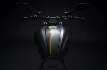 Ducati Diavel 1260 S Black and Steel 2021 - Bild 16