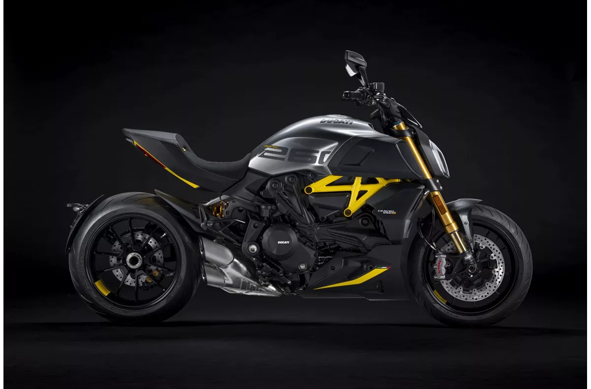 Ducati Diavel 1260 S Black and Steel Ducati Diavel 1260 S Black and Steel