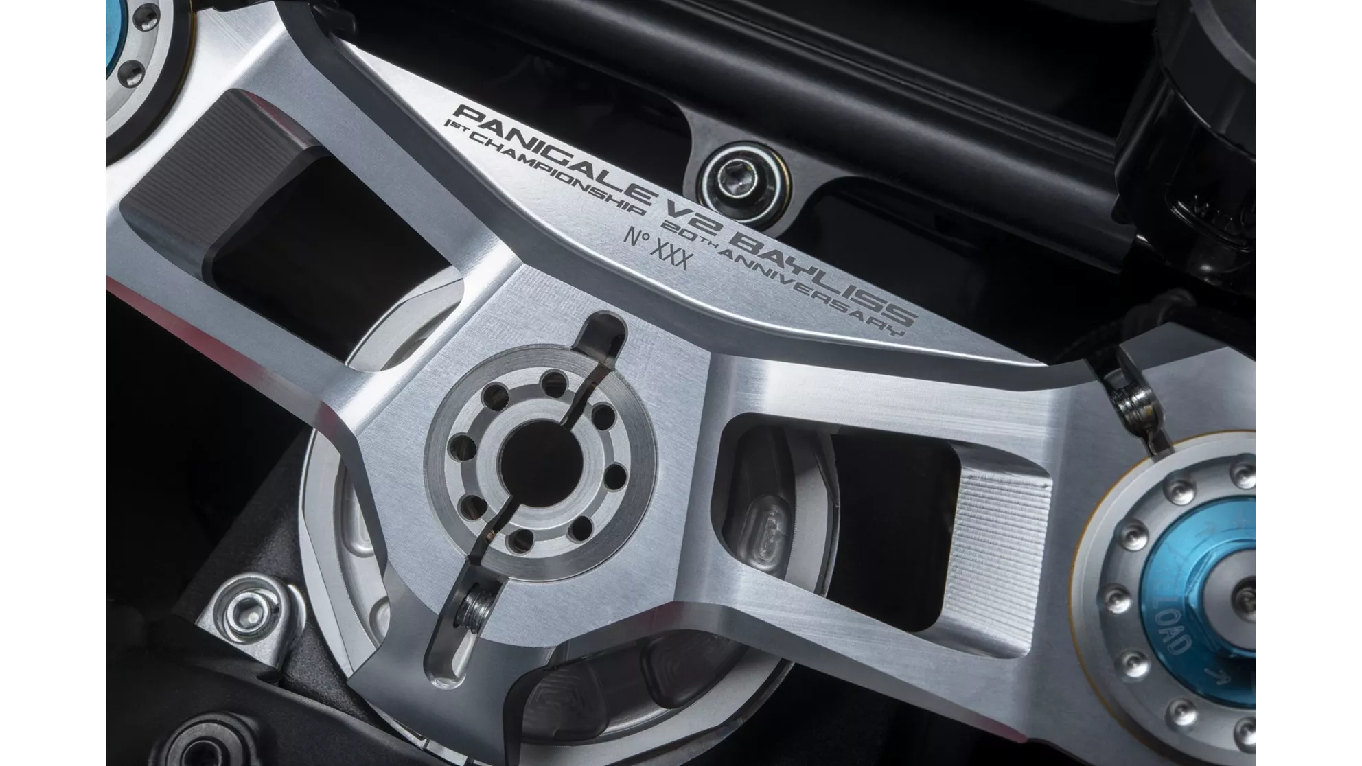 Ducati Panigale V2 Bayliss 1st Championship 20th Anniversary - Image 22 Ducati Panigale V2 Bayliss 1st Championship 20th Anniversary - Image 22