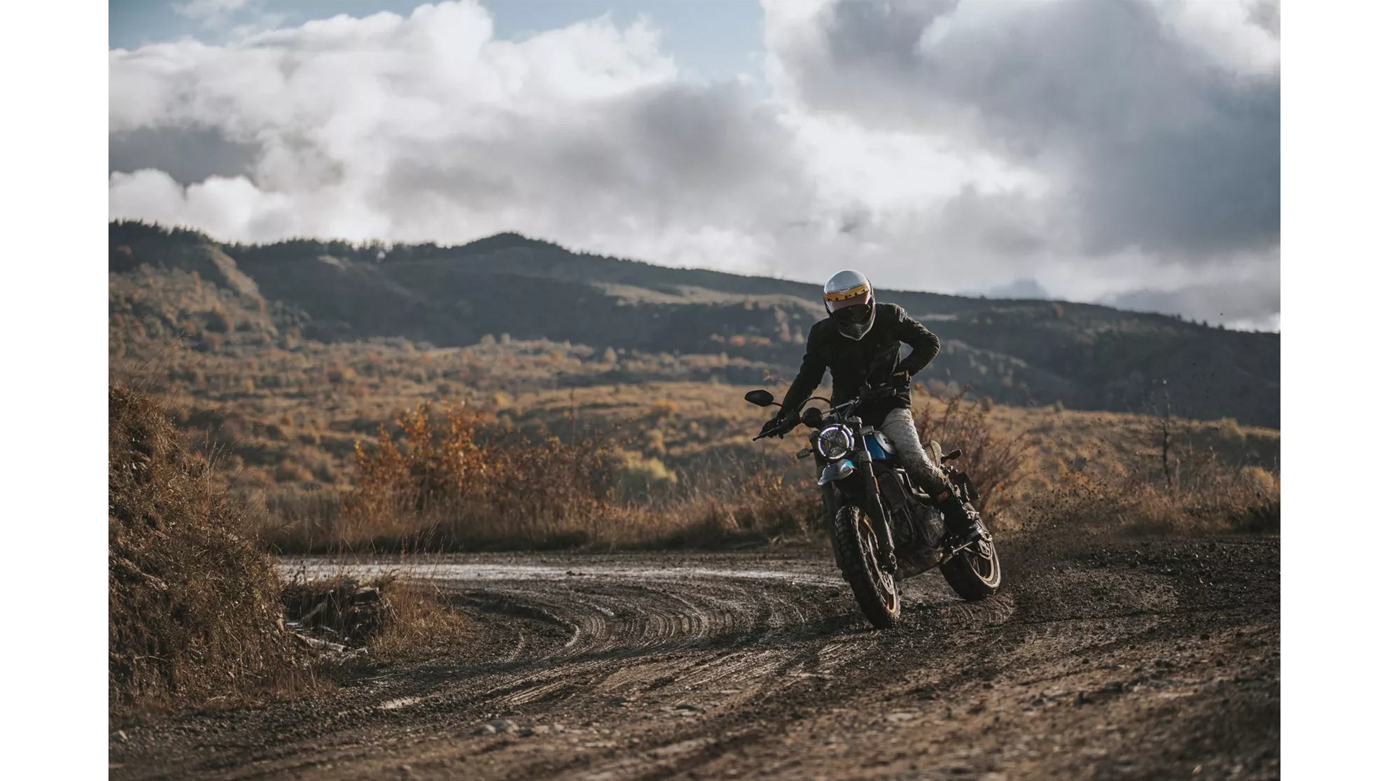 Ducati Scrambler Desert Sled - Image 1 Ducati Scrambler Desert Sled - Image 1