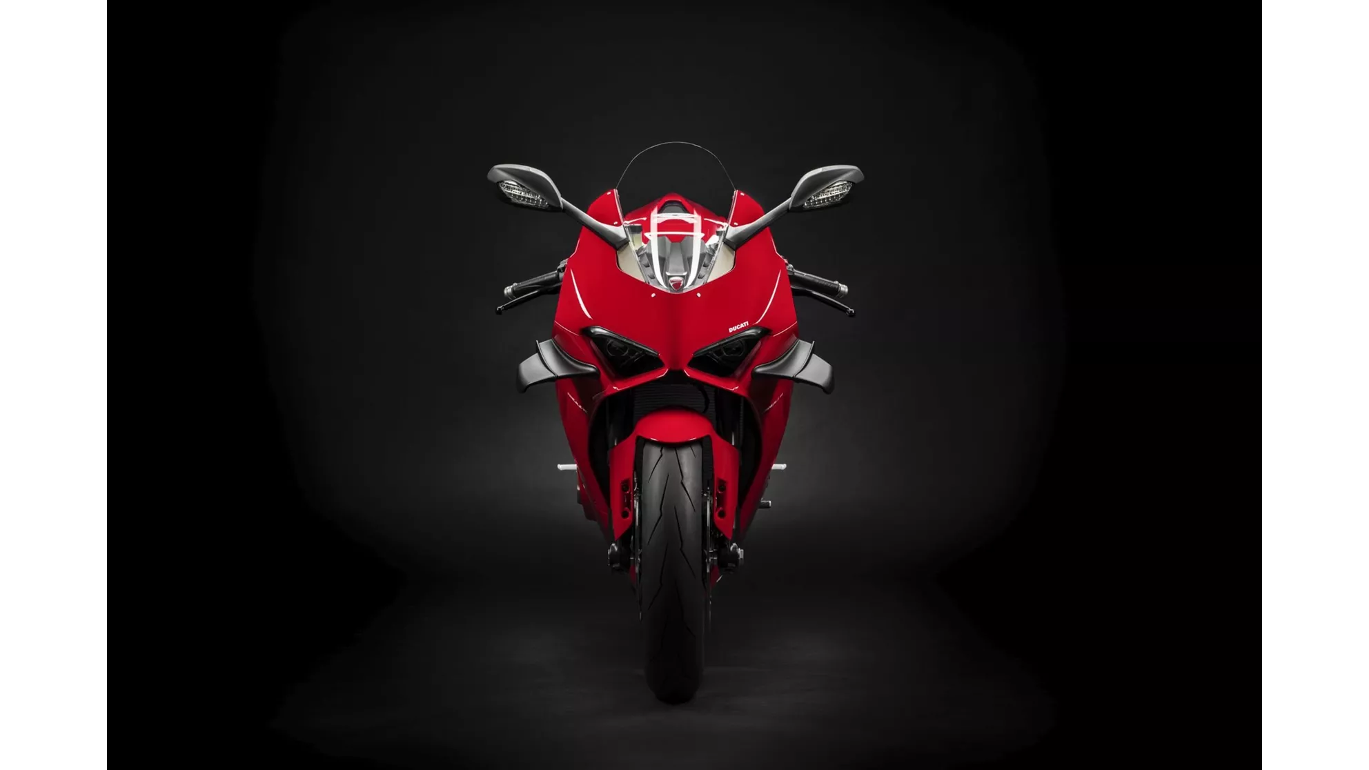Ducati Panigale V4 - Image 3 Ducati Panigale V4 - Image 3