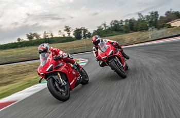 Ducati Panigale V4 R 2021 - Bild 24 Ducati Panigale V4 R 2021 - Bild 24