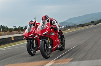 Ducati Panigale V4 R 2021 - Bild 27 Ducati Panigale V4 R 2021 - Bild 27