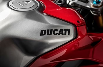 Ducati Panigale V4 R 2021 - Bild 32 Ducati Panigale V4 R 2021 - Bild 32