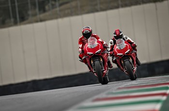 Ducati Panigale V4 R 2021 - Bild 64 Ducati Panigale V4 R 2021 - Bild 64