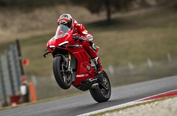 Ducati Panigale V4 R 2021 - Bild 66 Ducati Panigale V4 R 2021 - Bild 66