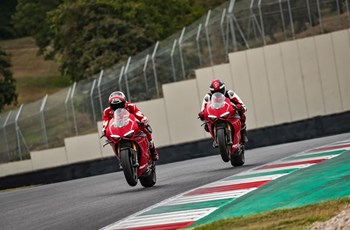 Ducati Panigale V4 R 2021 - Bild 79 Ducati Panigale V4 R 2021 - Bild 79
