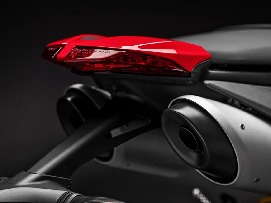 Ducati Hypermotard 950 Bild 10: Ducati Hypermotard 950