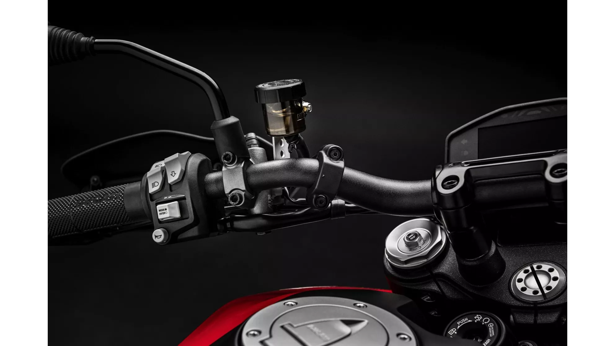 Ducati Hypermotard 950 - Image 22 Ducati Hypermotard 950 - Image 22