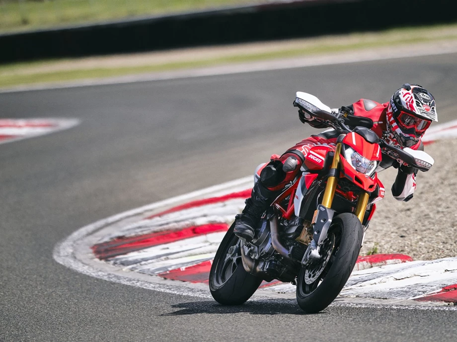 Ducati Hypermotard 950 SP Bild 17: Ducati Hypermotard 950 SP