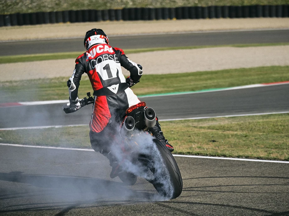 Ducati Hypermotard 950 SP Bild 22: Ducati Hypermotard 950 SP