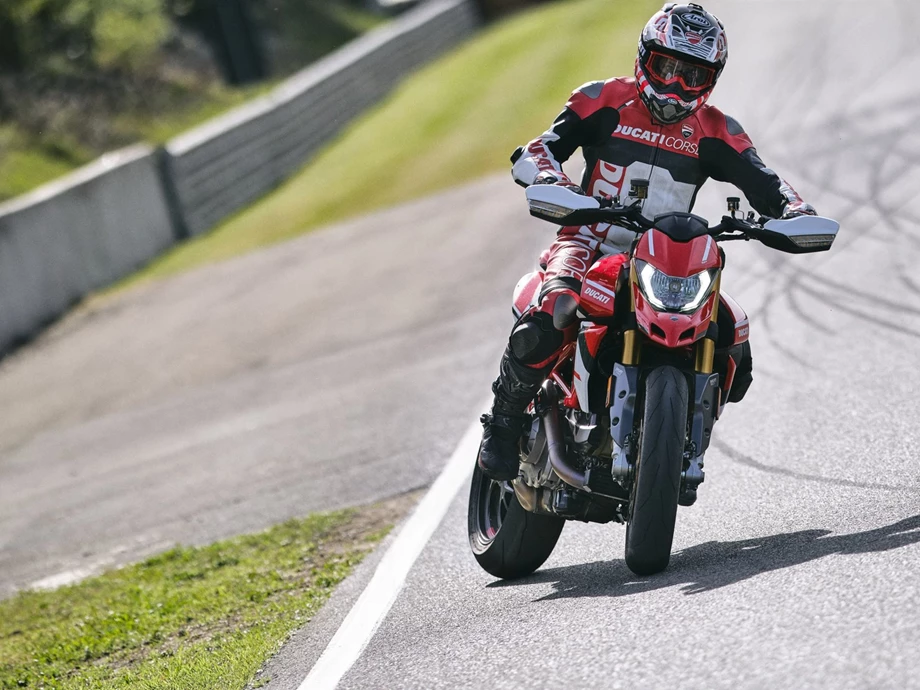 Ducati Hypermotard 950 SP Bild 25: Ducati Hypermotard 950 SP