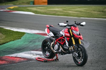 Ducati Hypermotard 950 SP 2021 - Bild 31 Ducati Hypermotard 950 SP 2021 - Bild 31