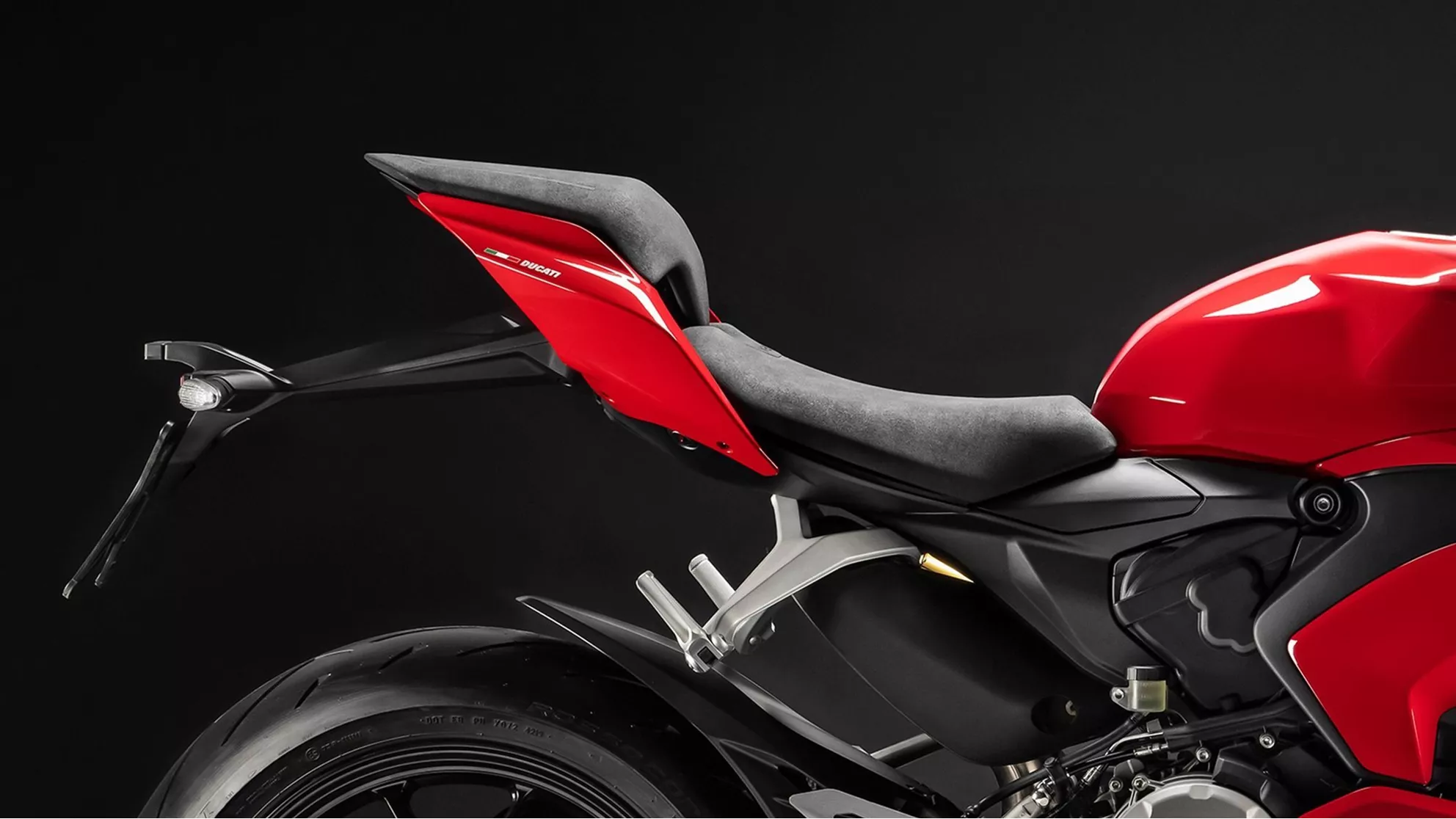 Ducati Panigale V2 - Image 5 Ducati Panigale V2 - Image 5