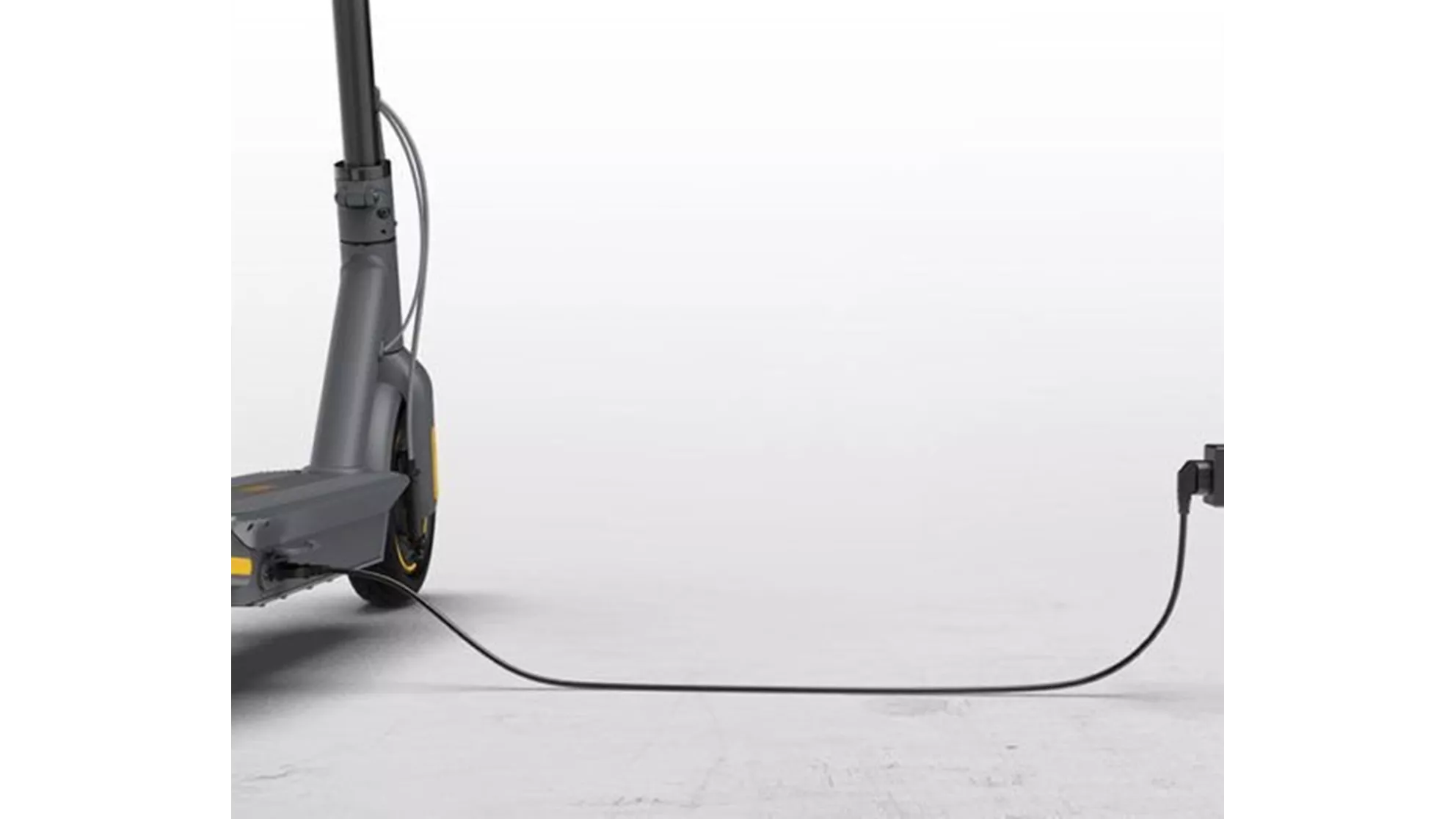 Segway Ninebot Kickscooter MAX G30 - Image 3 Segway Ninebot Kickscooter MAX G30 - Image 3