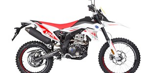 FB Mondial SMX 125i Enduro 2021 vs KTM 125 Duke 2019
