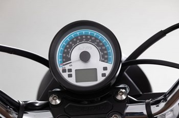 United Motors UM Renegade Sport 125 2021 - Bild 4 United Motors UM Renegade Sport 125 2021 - Bild 4