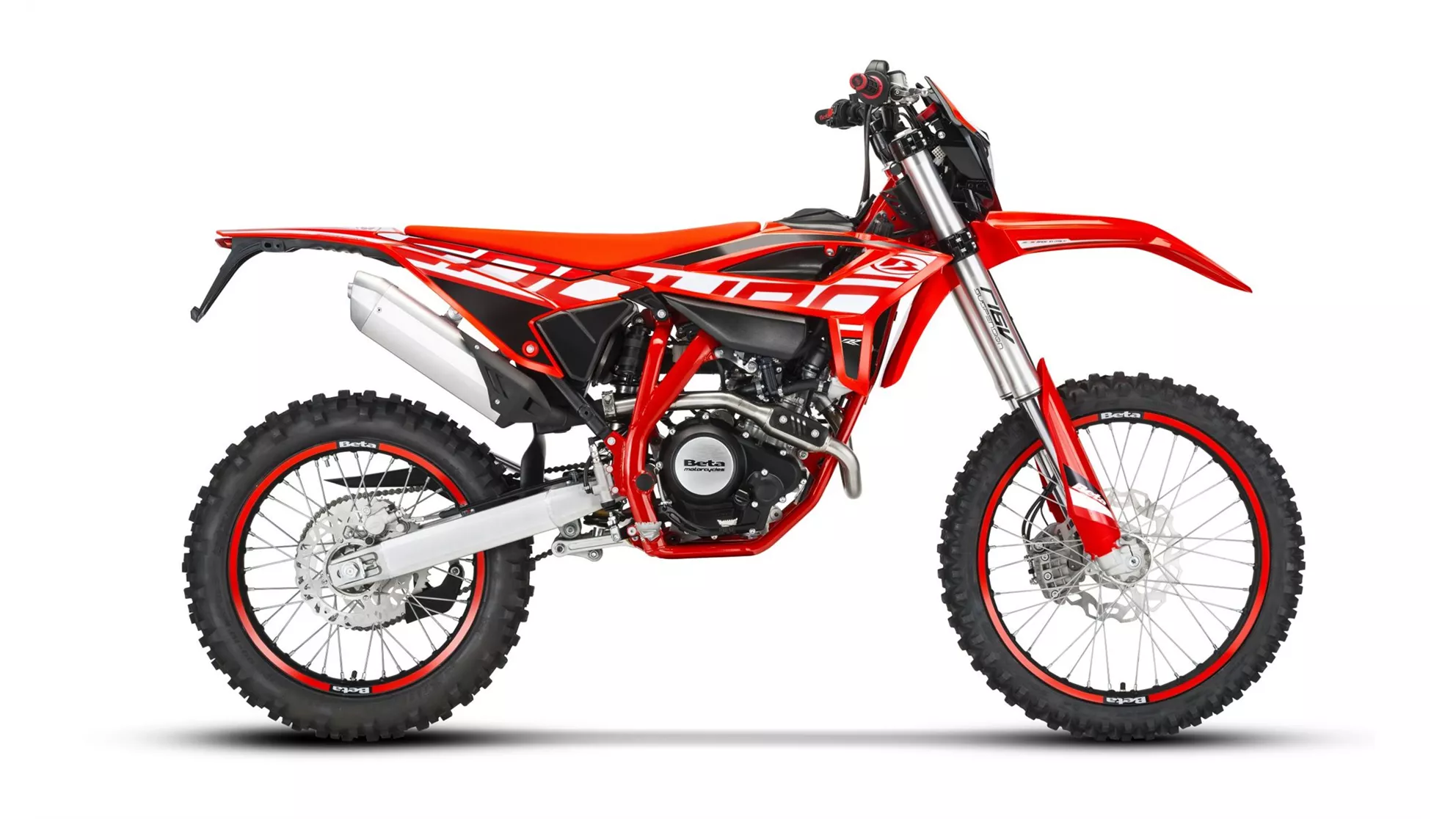 Beta RR 125 4T LC Enduro - Image 1 Beta RR 125 4T LC Enduro - Image 1