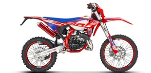 Beta RR 50 Enduro Racing 2021 vs Beta RR 125 LC Motard 2021