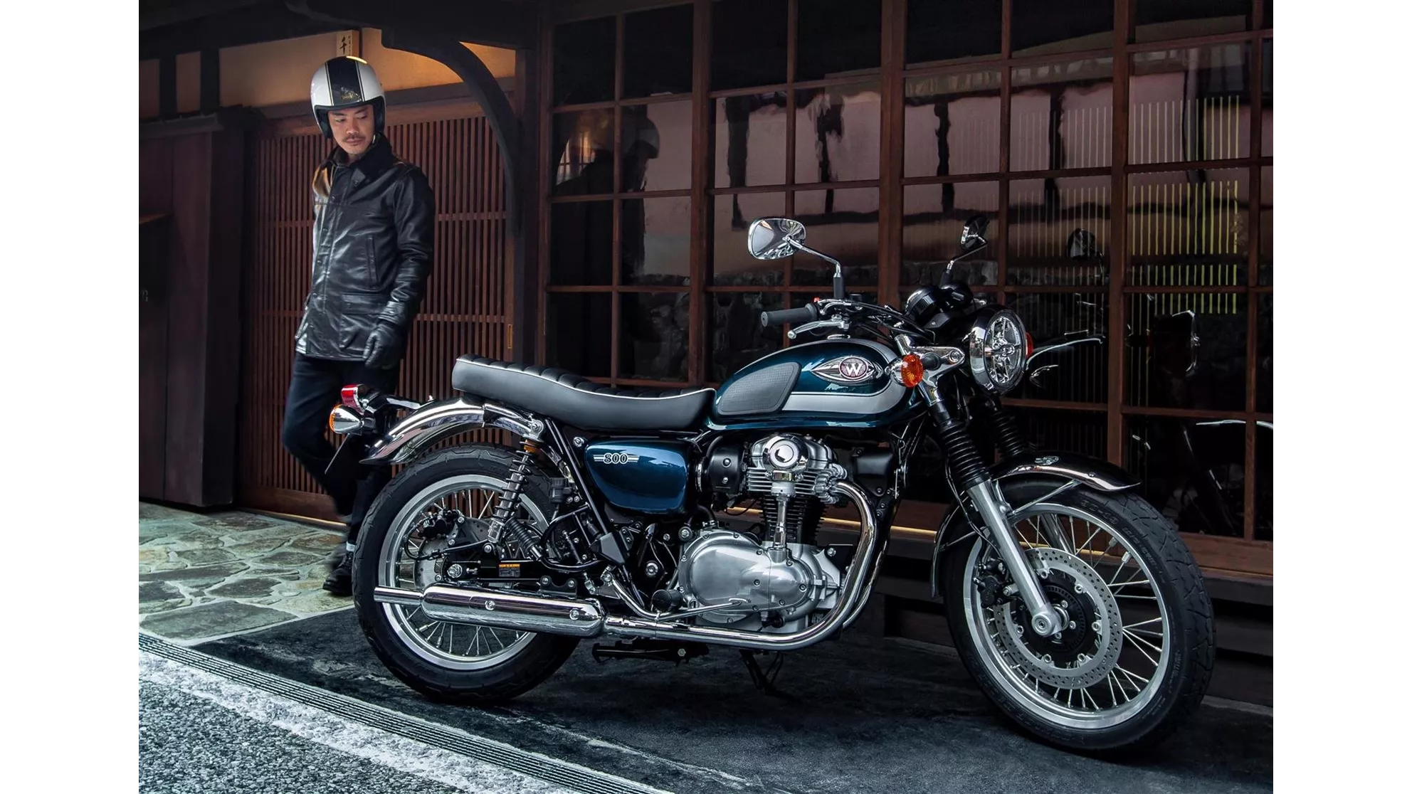 Kawasaki W800 - Image 12 Kawasaki W800 - Image 12