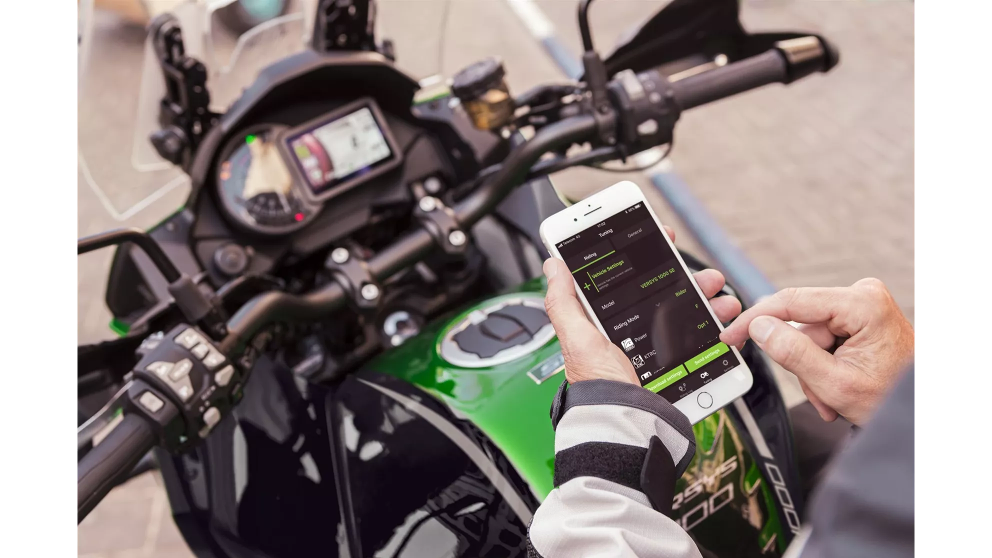 Kawasaki Versys 1000 SE - Image 4 Kawasaki Versys 1000 SE - Image 4