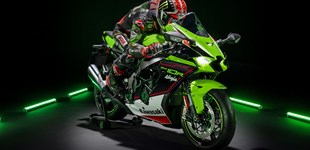 Kawasaki Ninja 400 2023 vs Kawasaki Ninja ZX-10R 2021