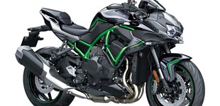 BMW S 1000 R 2022 vs Kawasaki Z H2 2021