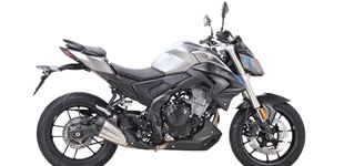 Voge 500R 2021 vs Honda CMX500 Rebel 2017 Voge 500R 2021 vs Honda CMX500 Rebel 2017