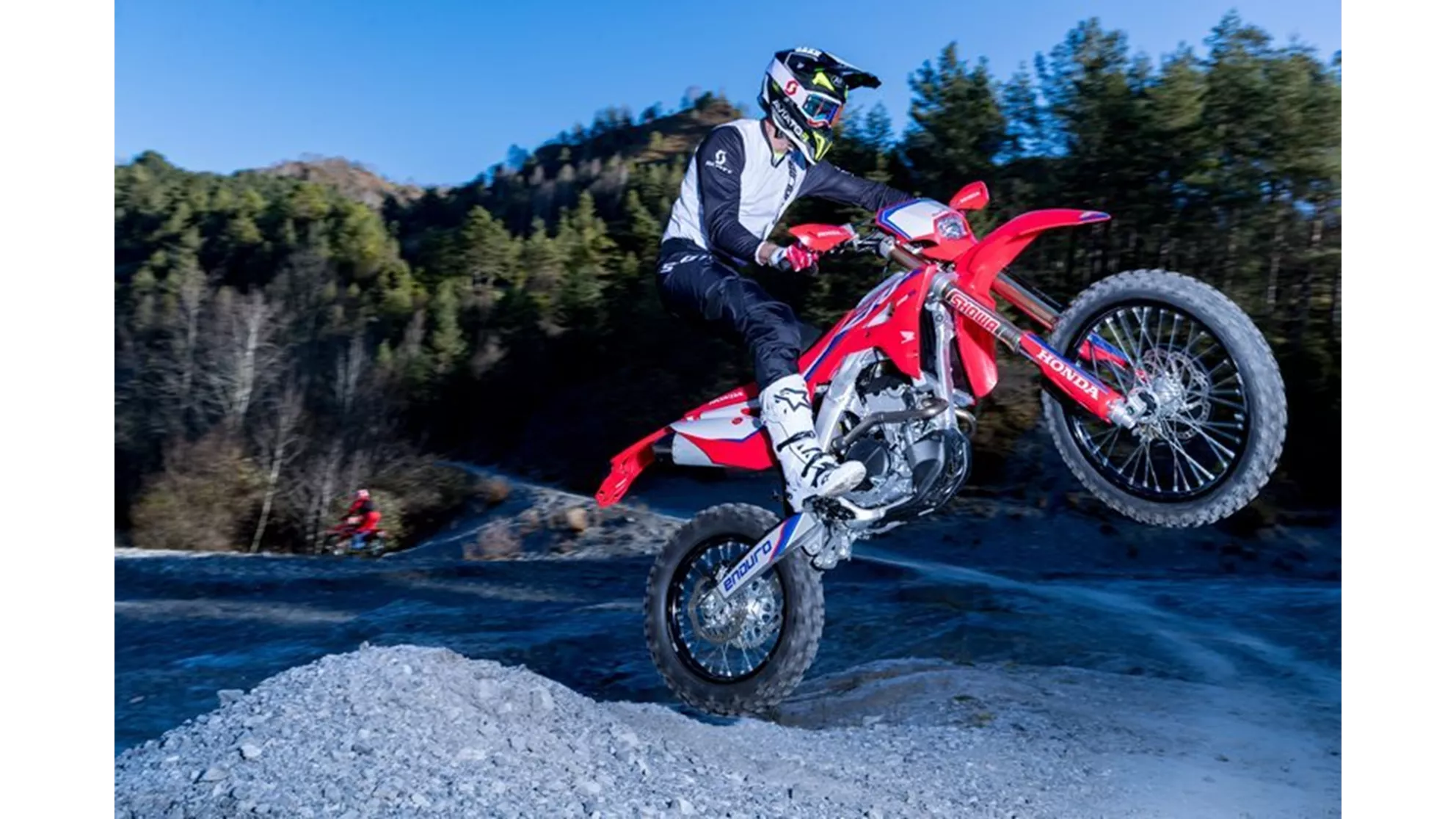Red Moto CRF 250RX Enduro - Image 1 Red Moto CRF 250RX Enduro - Image 1