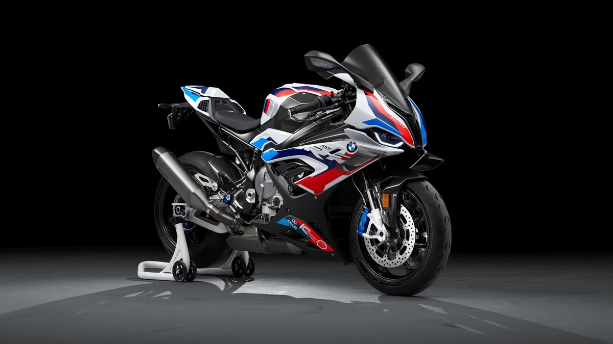 BMW M 1000 RR Bild 8: BMW M 1000 RR